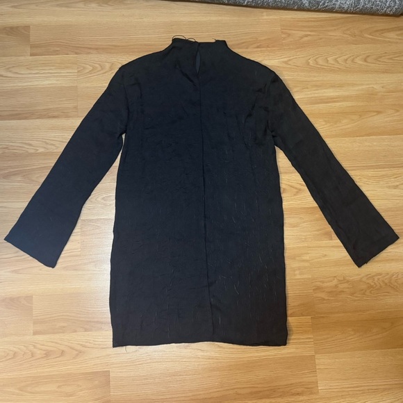 Zara WRINKLED SATIN EFFECT MINI DRESS Small NWT - Picture 5 of 6